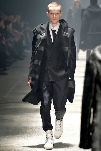 Look 41
